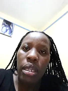 Snapshot of Miss_Bunny5 chatting on June 9, 10:10 pm Miss Bunny5 online show from June 9, 10:10 pm