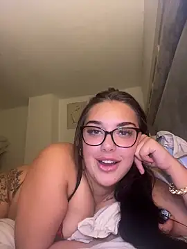 Snapshot of Maceysea_ chatting on June 4, 11:33 pm Maceysea online show from June 4, 11:33 pm