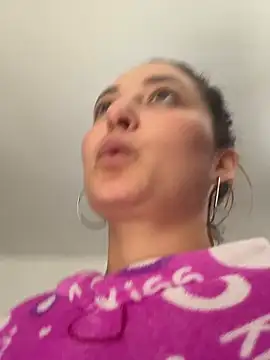 Daianna m online show from June 28, 3:18 pm