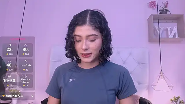 Snapshot of Naragh chatting on July 30, 11:31 am Naragh online show from July 30, 11:31 am
