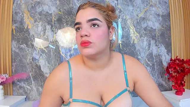 AMMY HONEY online show from July 15, 7:41 pm