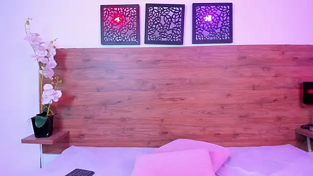 AMMY HONEY online show from August 1, 8:41 pm