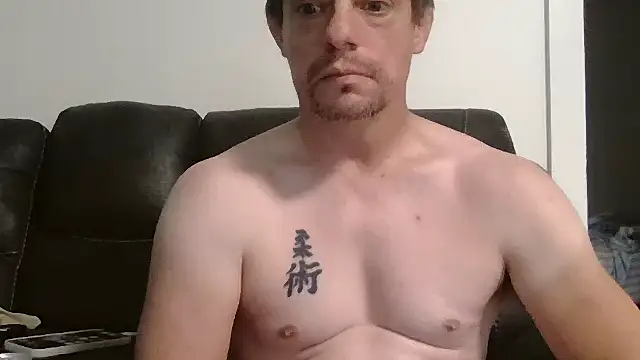 Snapshot of Daddy_Smallz_xxx chatting on June 7, 11:08 pm Daddy Smallz xxx online show from June 7, 11:08 pm