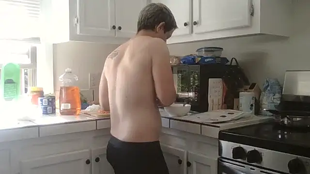 Daddy Smallz xxx online show from June 17, 9:38 pm