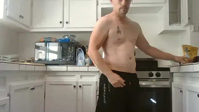 Daddy Smallz xxx online show from June 28, 10:16 pm