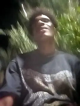 dantecruz19 online show from June 26, 2:27 am