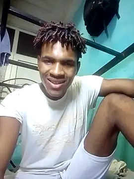 dantecruz19 online show from July 28, 1:23 am