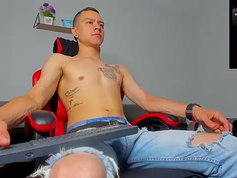 Tayler millers  online show from July 30, 7:57 pm