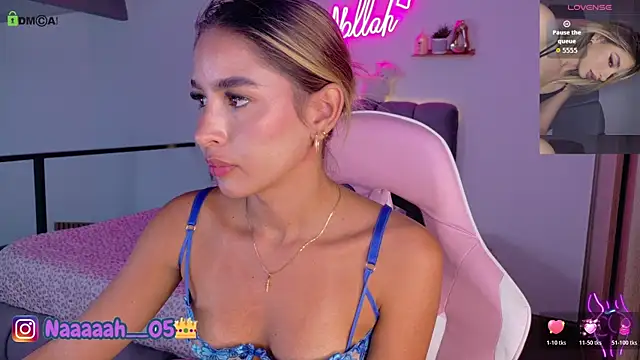 Snapshot of Nallah__ chatting on July 28, 5:01 pm Nallah online show from July 28, 5:01 pm
