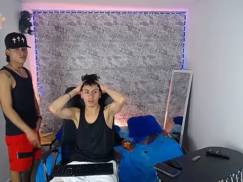 TheHotDuo19 online show from July 26, 2:53 am
