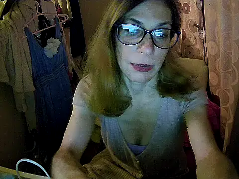 Aphrodity Roxx online show from July 30, 11:04 pm