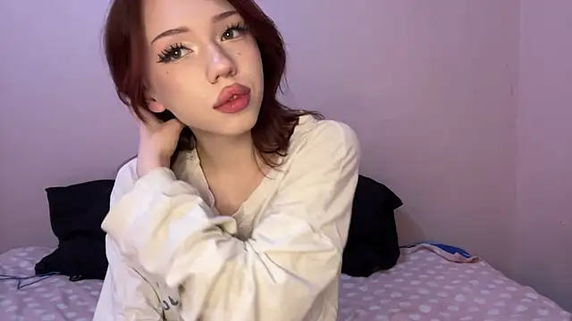moonlure online show from July 23, 12:03 pm