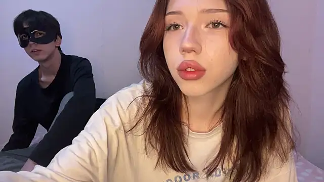 moonlure online show from July 27, 9:44 pm
