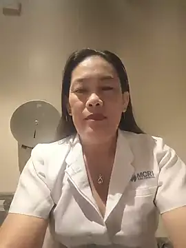 Snapshot of yensexy45 chatting on June 17, 7:00 am yensexy45 online show from June 17, 7:00 am