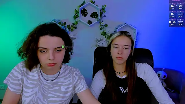 lia dream  online show from June 16, 2:09 pm