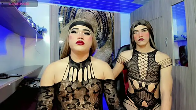 lisa armas online show from July 11, 5:48 pm