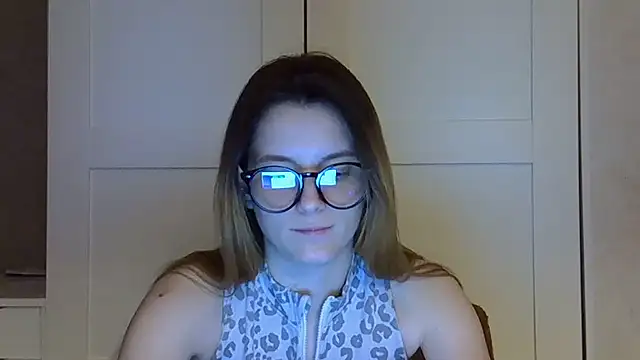 Snapshot of KatteLightX chatting on June 11, 7:01 pm KatteLightX online show from June 11, 7:01 pm