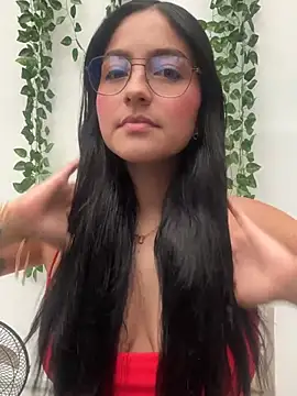 SophiCastro09  online show from July 7, 2:54 pm