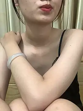 Snapshot of -Hinne- chatting on June 15, 3:58 pm -Hinne- online show from June 15, 3:58 pm