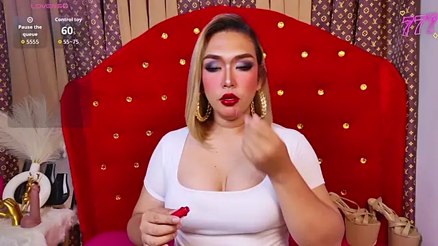 Maria Morphy online show from June 21, 5:10 am