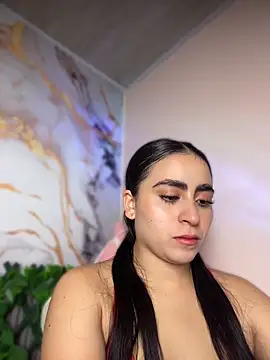Snapshot of LILI_911 chatting on June 13, 8:07 pm LILI 911 online show from June 13, 8:07 pm