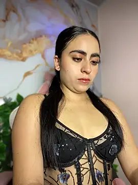 Snapshot of LILI_911 chatting on June 15, 9:50 pm LILI 911 online show from June 15, 9:50 pm