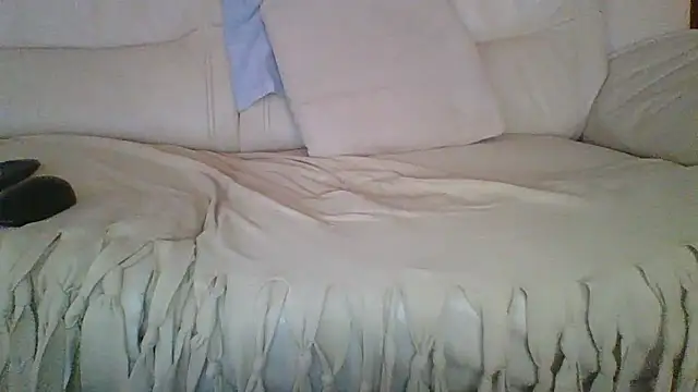 Snapshot of filler166 chatting on July 30, 1:54 pm filler166 online show from July 30, 1:54 pm