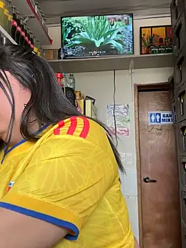 lia 20xx online show from June 17, 8:54 pm