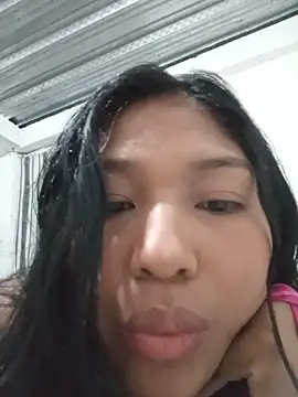 MoonMua online show from June 11, 3:15 am