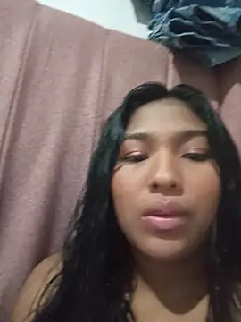 MoonMua online show from June 13, 2:42 am