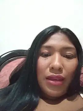 MoonMua online show from June 14, 2:09 am