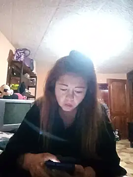 Snapshot of Monserath--ZL chatting on June 10, 11:03 pm Monserath--ZL online show from June 10, 11:03 pm