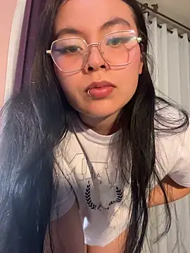makii 30 online show from July 6, 12:51 am