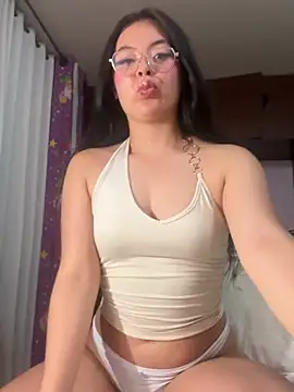makii 30 online show from July 10, 2:49 am