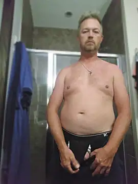 BlueEyedSilverFox online show from July 20, 6:17 am