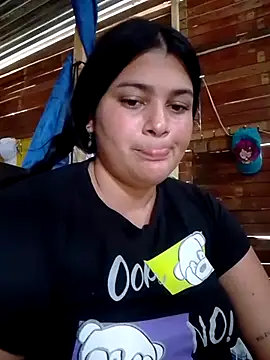 Snapshot of jhoaniita chatting on August 6, 3:14 pm jhoaniita online show from August 6, 3:14 pm