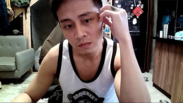 deansu0819 online show from June 8, 8:37 am