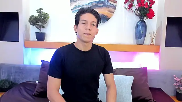 Snapshot of LevinFox chatting on July 20, 11:12 am LevinFox online show from July 20, 11:12 am