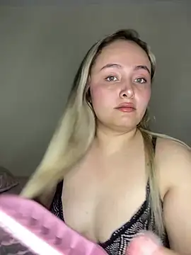 Rositafresitaa online show from June 17, 2:36 am