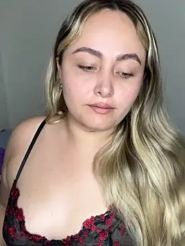 Rositafresitaa online show from August 8, 2:14 am