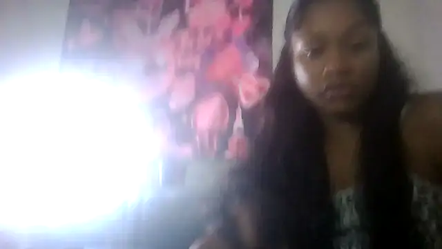 Prettywettkittycc online show from July 14, 12:57 am