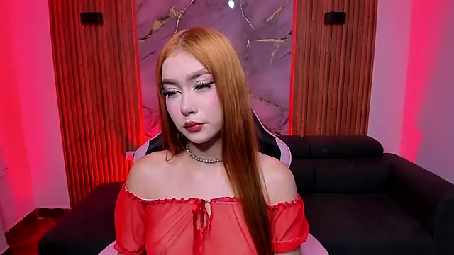 HannahConnor online show from August 4, 1:20 am