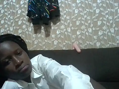 Sexyafricanah01 online show from June 6, 10:36 pm