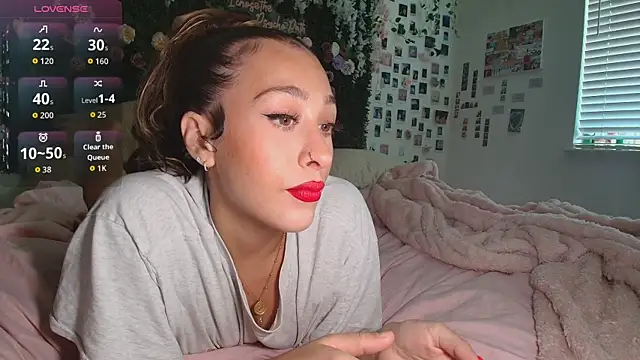 LyraCovee online show from June 27, 12:37 am