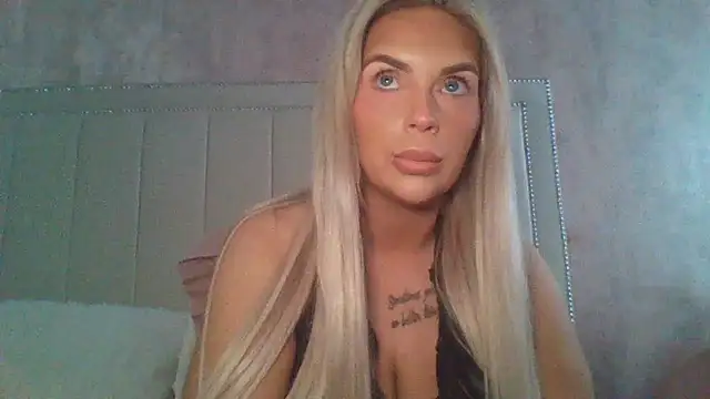 MiaMae x online show from July 17, 9:49 am