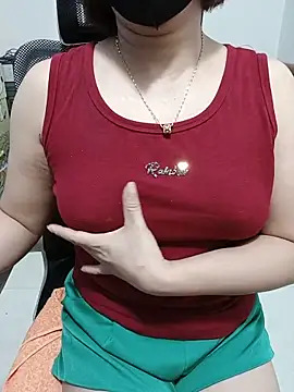 Snapshot of KYE_sexyy chatting on June 7, 5:22 am KYE sexyy online show from June 7, 5:22 am