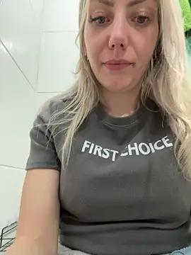 Snapshot of Alana_sc chatting on June 11, 10:19 pm Alana sc online show from June 11, 10:19 pm