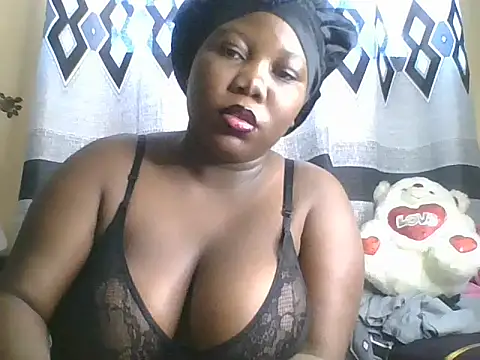 Snapshot of pretty-pussy7 chatting on June 14, 8:16 am pretty-pussy7 online show from June 14, 8:16 am