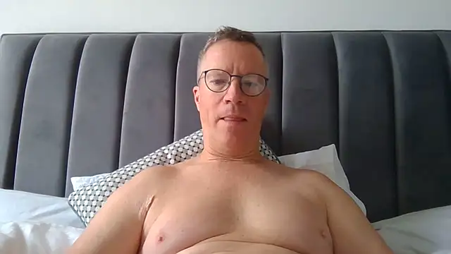 SinfulPulse69 online show from June 13, 7:39 am