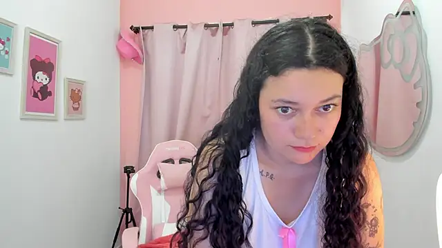 ArianaLaurent online show from June 12, 12:37 pm